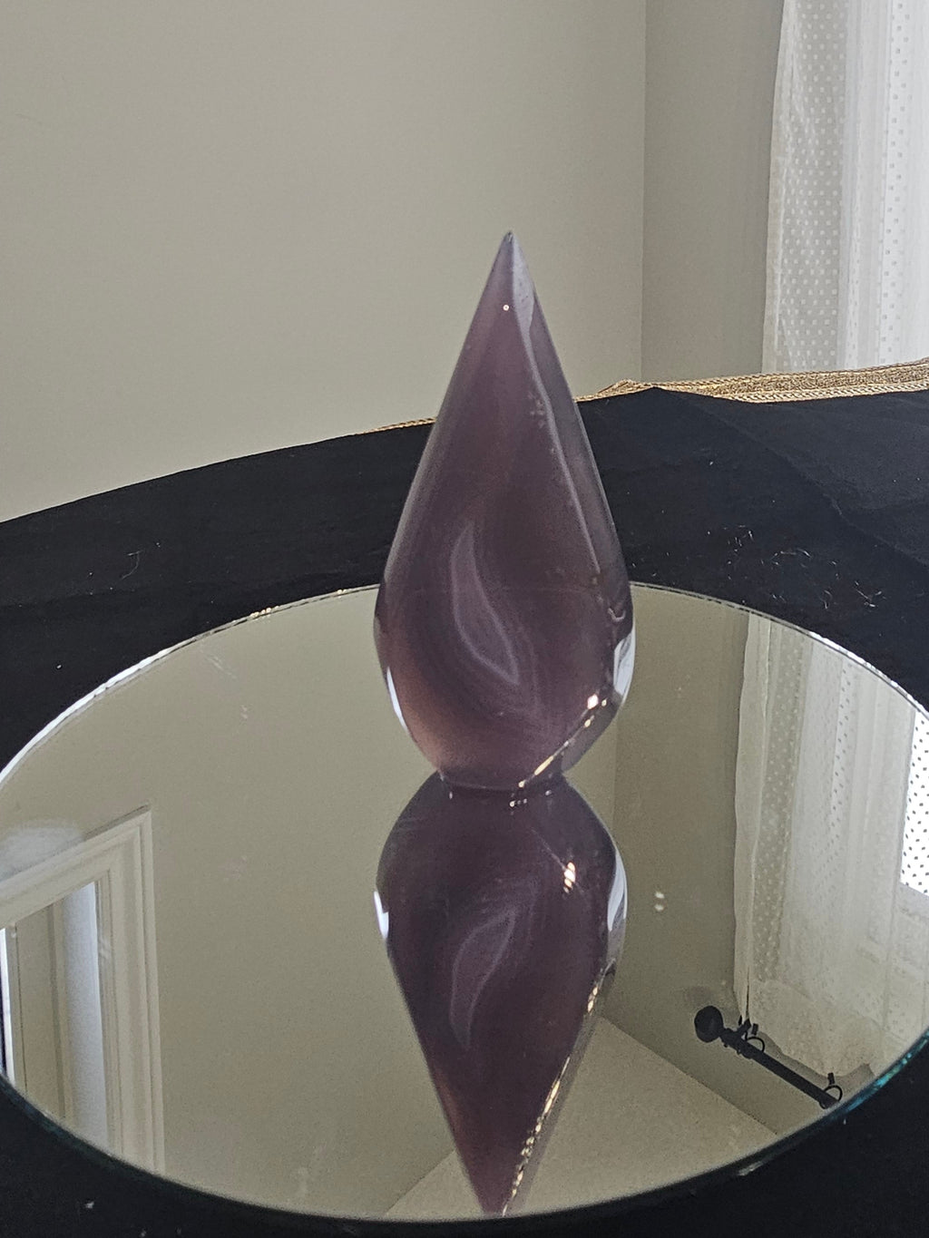 Tear drop purple Agate stone