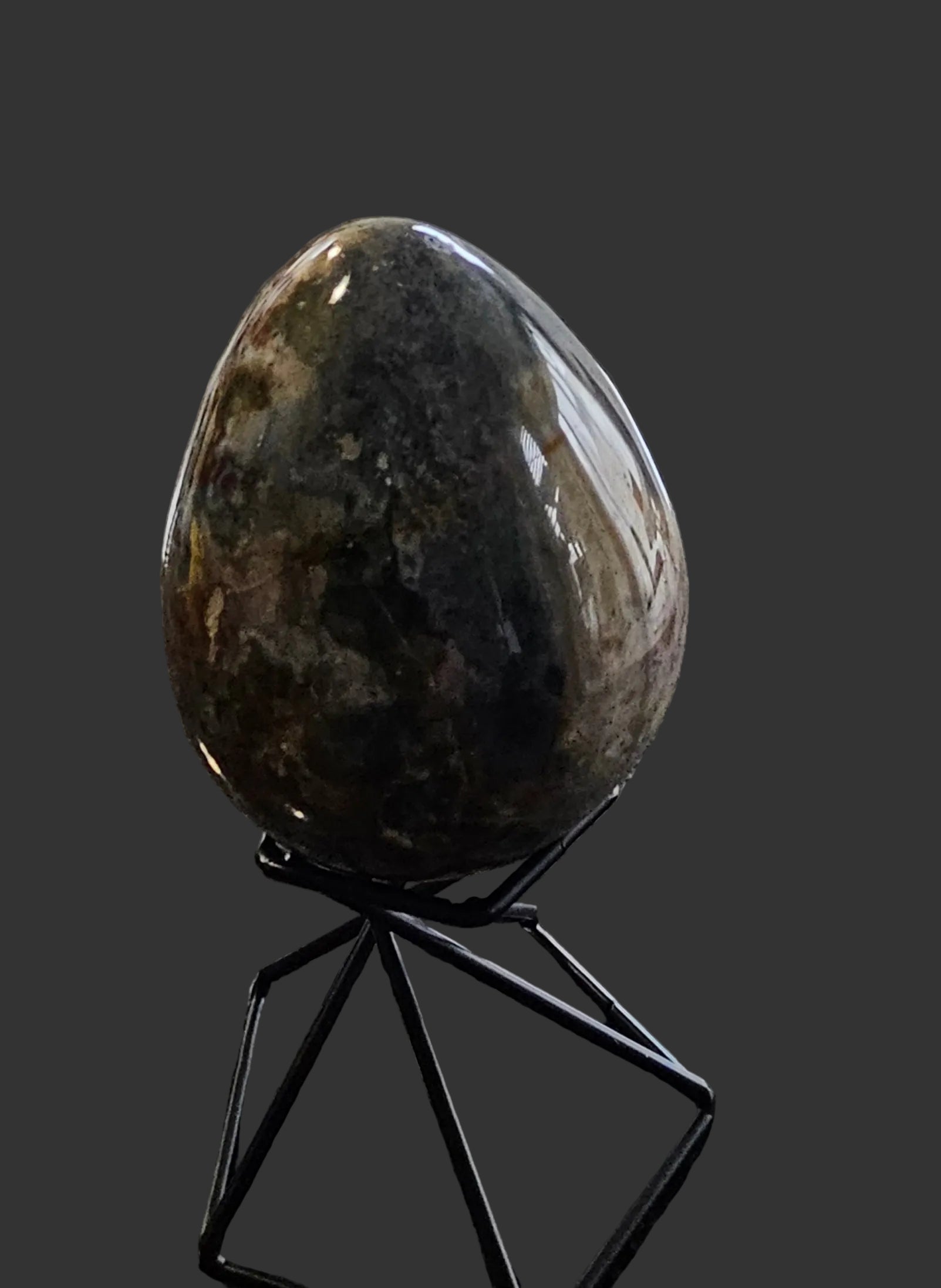 Oval